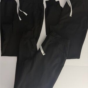 Bundle of 3 FIGS Tansen Jogger Scrub Pants, Black Size Medium Tall